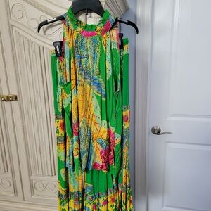 Bright Green Tropical Print Maxi Dress